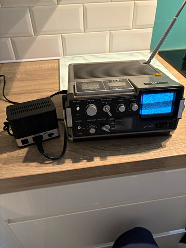 Jvc 3050uk vintage portable - jvc,