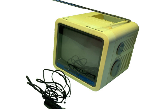 Mini portable mtv boots - tv, 7"